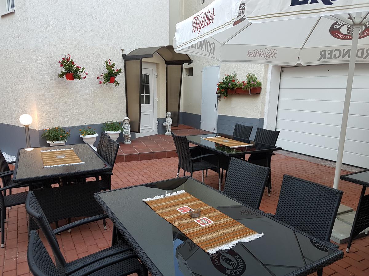Hotel Restaurant Rhodos Elsterwerda Exterior photo
