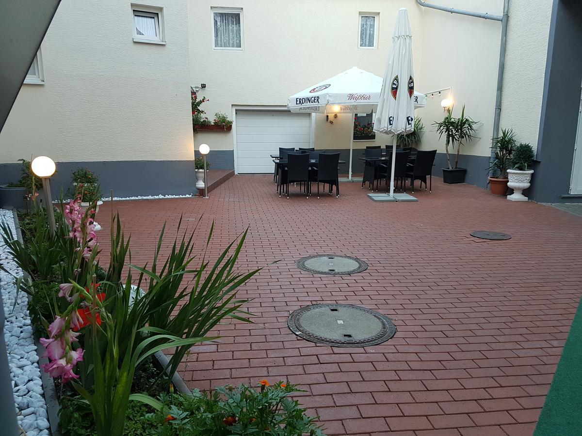 Hotel Restaurant Rhodos Elsterwerda Exterior photo